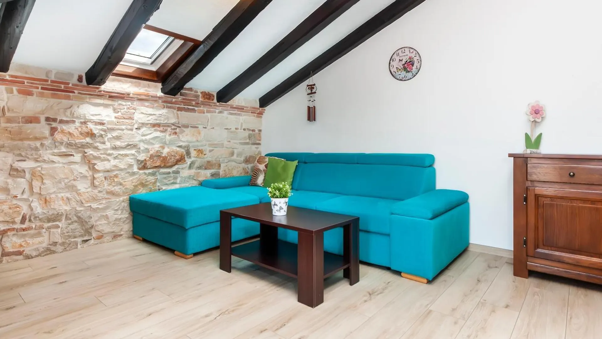 Rovigno Bella Sea View Apartment 克罗地亚